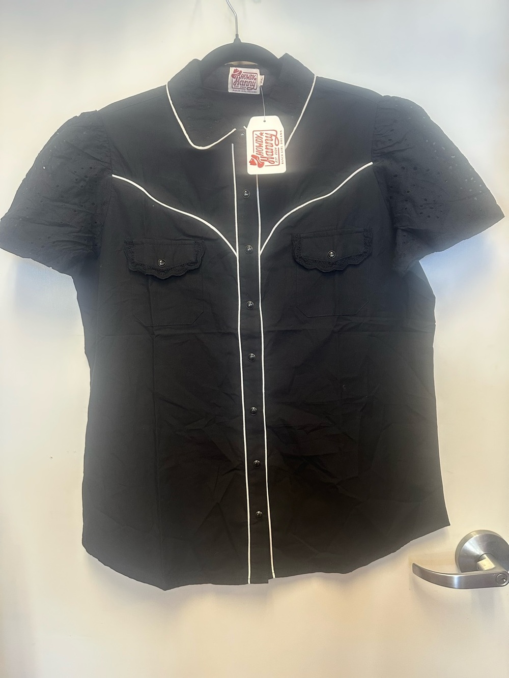 Vintage-Inspired Black Western Shirt with White Piping